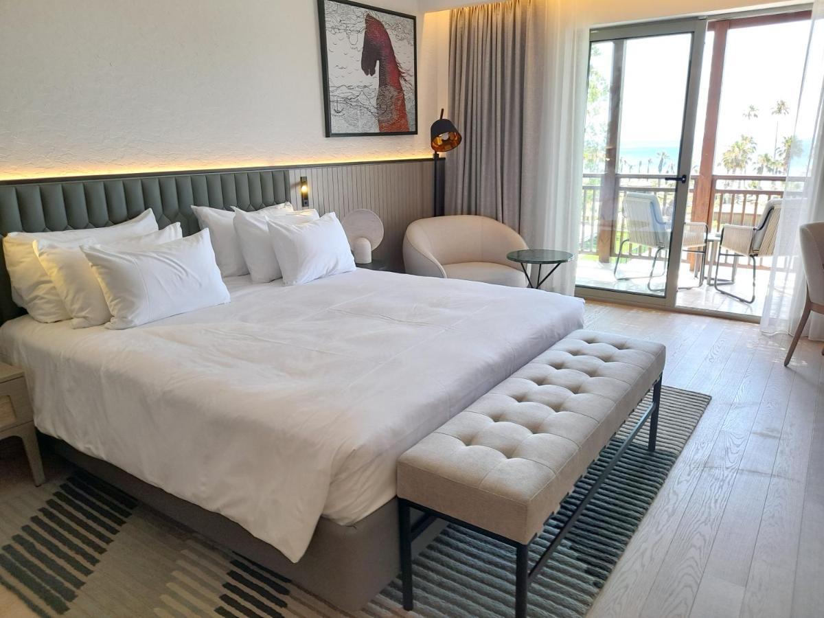 Radisson Collection Hotel, Bodrum Akyarlar Exteriér fotografie A bedroom at the hotel