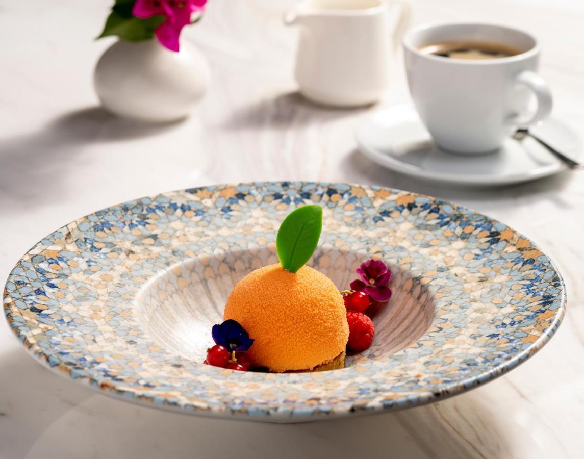 Radisson Collection Hotel, Bodrum Akyarlar Exteriér fotografie A dessert