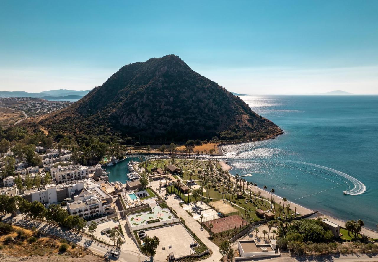 Radisson Collection Hotel, Bodrum Akyarlar Exteriér fotografie Aerial view of the resort